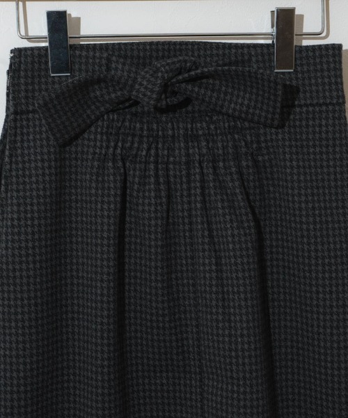 flower（フラワー）の「バックリボンスカート2（スカート・レディース・アイボリー/グレー・FREE）」の12枚目の写真