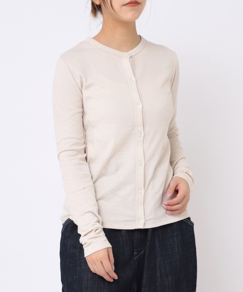RNA-N（アールエヌエーエヌ）の「M2169 マシュマロタッチカーディガン（カーディガン/ボレロ・レディース・オフホワイト/ブラック/キナリ/グレー・MEDIUM）」の3枚目の写真