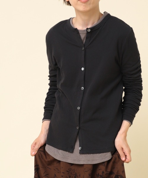 RNA-N（アールエヌエーエヌ）の「M2169 マシュマロタッチカーディガン（カーディガン/ボレロ・レディース・オフホワイト/ブラック/キナリ/グレー・MEDIUM）」の4枚目の写真