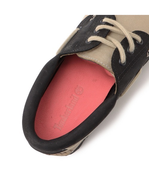 Timberland（ティンバーランド）の「Timberland 3-Eye Lug Handsewn Boat Shoes（ティンバーランド スリーアイ ラグ ハンドソーン ボート シューズ）（ローファー・メンズ・ブラック/ダークグレー・27.5cm/26.5cm/28cm/27cm）」の8枚目の写真