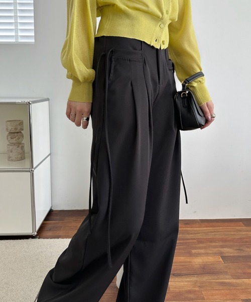 VIAVANDA フレアギャザーパンツ　ブラック FLARE GATHER SLACKS PANTS / BLACK – VIAVANDA