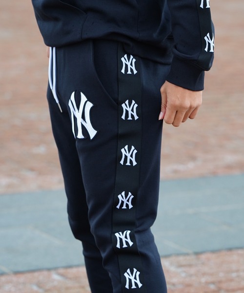 adamsJUGGLER（アダムスジャグラー）の「MLB×WR/23スウェットパンツNY