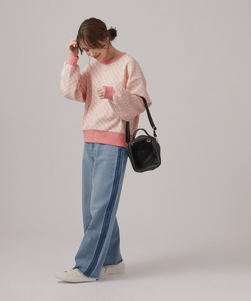 SHOO・LA・RUE（シューラルー）の「◆【推し活にも】ボックスクリアショルダーバッグ（ショルダーバッグ・レディース・オフホワイト/ブラック/ブルー・00）」の17枚目の写真