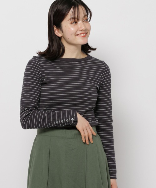 niko and...（ニコアンド）の「袖ボタンボーダーリブプルオーバー（Tシャツ/カットソー・レディース・ネイビー/アイボリー/ブラック・MEDIUM/LARGE）」の2枚目の写真