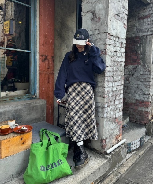 nemne store（ネンネストア）の「《低身長サイズあり》ワンポイント刺繍ポロニット（ポロシャツ・レディース・ネイビー/レッド・SMALL/MEDIUM）」の10枚目の写真