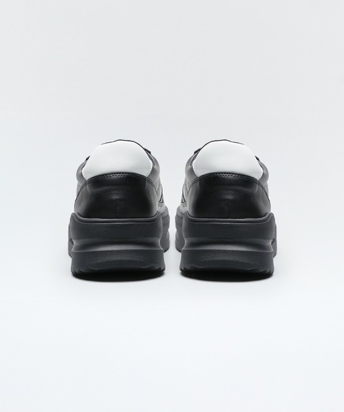 Lucida（ルシーダ）の「Rotanev/軽量厚底スニーカー（スニーカー・レディース・ベージュ/ホワイト/ライトブルー/ホワイト×ブラック/グレー/ピンク/ブラック/アイボリー/シルバー・35/36/37/38/39/40）」の22枚目の写真