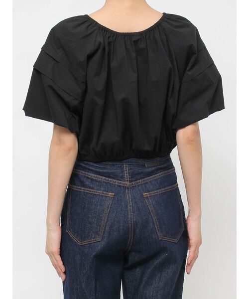 LAGUNAMOON（ラグナムーン）の「シャーリングネックボリュームブラウス（シャツ/ブラウス・レディース・ブラック/ホワイト・FREE）」の5枚目の写真