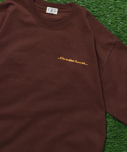 The Endless Summer（エンドレスサマー）の「TES CAR CLUB EMB BIG T-SHIRT / ビッグシルエットTシャツ（Tシャツ/カットソー・メンズ・グリーン系その他/ブラウン/ホワイト/ブラック・X-LARGE/LARGE/MEDIUM/SMALL）」の9枚目の写真