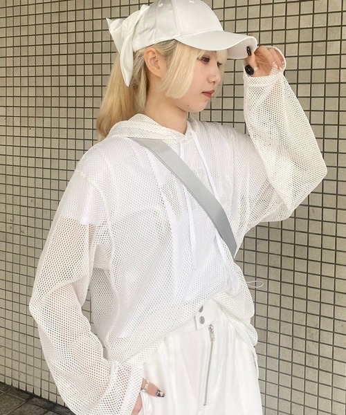 Narcissus（ナルシス）の「メッシュフードトップス（その他トップス・レディース・ブラック/ホワイト・FREE）」の16枚目の写真