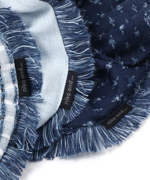 niko and...（ニコアンド）の「デニムフリンジシュシュ（シュシュ・レディース・ネイビー/ライトブルー/ブルー・0）」の5枚目の写真