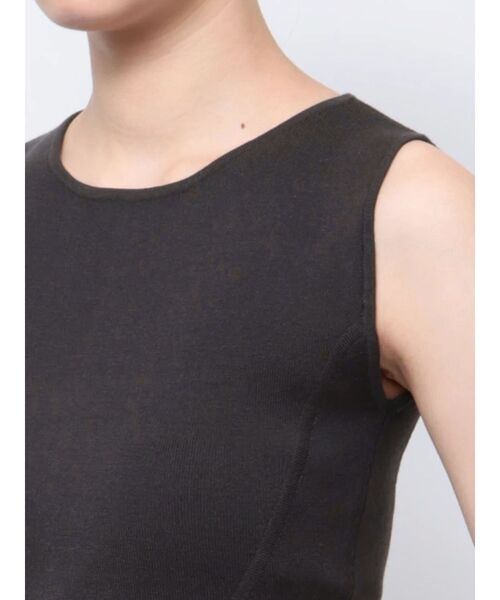 LAGUNAMOON（ラグナムーン）の「ニットドッキングノースリーブワンピース（ワンピース・レディース・チャコールグレー/クリーム・SMALL/MEDIUM）」の20枚目の写真