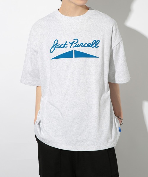 CONVERSE（コンバース）の「【CONVERSE】天竺チャックテイラーグラフィック半袖Tee 4222-4800（Tシャツ/カットソー・メンズ・ライトグレー系3/ブラック系その他2/ライトグレー/ブラック系その他3/ホワイト/ライトグレー系2/ブラック/ホワイト系その他3/ホワイト系その他2・L/M/S）」の7枚目の写真