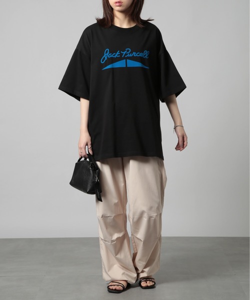 CONVERSE（コンバース）の「【CONVERSE】天竺チャックテイラーグラフィック半袖Tee 4222-4800（Tシャツ/カットソー・メンズ・ライトグレー系3/ブラック系その他2/ライトグレー/ブラック系その他3/ホワイト/ライトグレー系2/ブラック/ホワイト系その他3/ホワイト系その他2・L/M/S）」の21枚目の写真