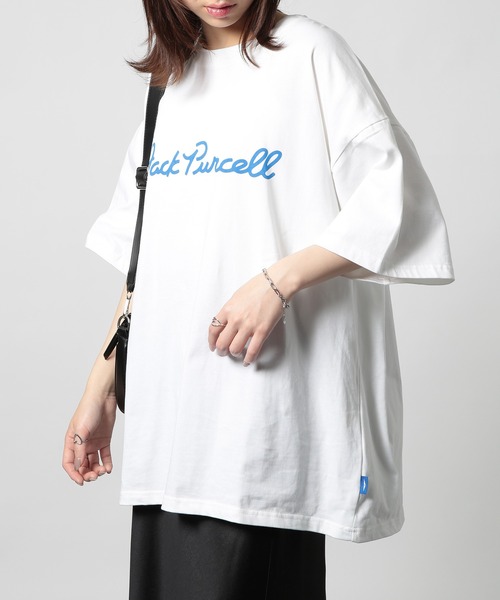 CONVERSE（コンバース）の「【CONVERSE】天竺チャックテイラーグラフィック半袖Tee 4222-4800（Tシャツ/カットソー・メンズ・ライトグレー系3/ブラック系その他2/ライトグレー/ブラック系その他3/ホワイト/ライトグレー系2/ブラック/ホワイト系その他3/ホワイト系その他2・L/M/S）」の10枚目の写真