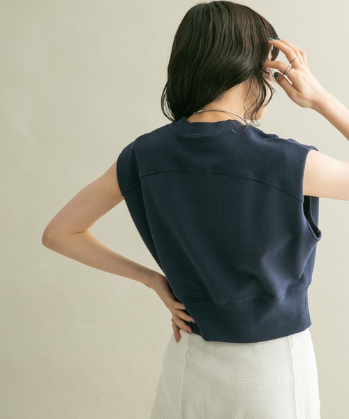 KBF（ケイビーエフ）の「ショルダータックスウェット（スウェット・レディース・ピンク/ネイビー/グレー・ONE）」の22枚目の写真