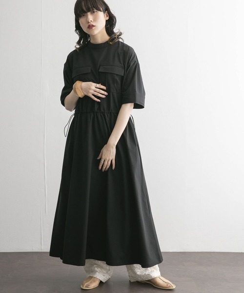 KBF(ケイビーエフ)の「ポケットディティールウエストドロストワンピース(ワンピース・レディース・ブラック/ブルー/ボルドー・ONE)」の20枚目の写真