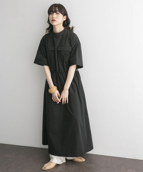 KBF(ケイビーエフ)の「ポケットディティールウエストドロストワンピース(ワンピース・レディース・ブラック/ブルー/ボルドー・ONE)」の22枚目の写真