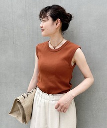 リブノースリーブトップ