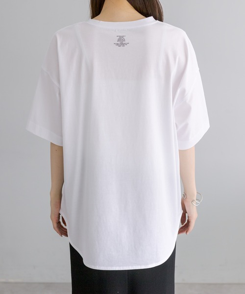 PUAL CE CIN（ピュアルセシン）の「裾ラウンド万能Tシャツ（Tシャツ/カットソー・レディース・オフホワイト/ブラック系/チャコールグレー/ベージュ/ブラウン系/サックスブルー・FREE）」の8枚目の写真