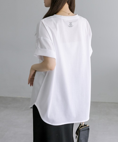 PUAL CE CIN（ピュアルセシン）の「裾ラウンド万能Tシャツ（Tシャツ/カットソー・レディース・オフホワイト/ブラック系/チャコールグレー/ベージュ/ブラウン系/サックスブルー・FREE）」の21枚目の写真