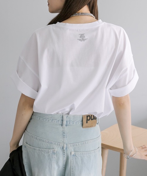 PUAL CE CIN（ピュアルセシン）の「裾ラウンド万能Tシャツ（Tシャツ/カットソー・レディース・オフホワイト/ブラック系/チャコールグレー/ベージュ/ブラウン系/サックスブルー・FREE）」の14枚目の写真