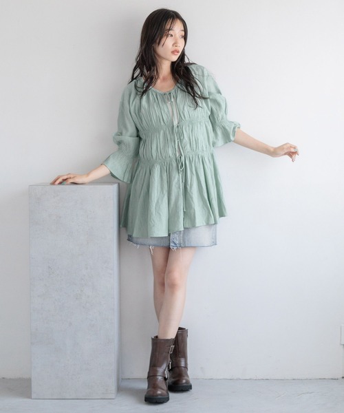 LOWRYS FARM（ローリーズファーム）の「ヨウリュウシャーリング６Ｓ 116607（シャツ/ブラウス・レディース・ブラック/ベージュ/アイボリー/グリーン・FREE）」の6枚目の写真