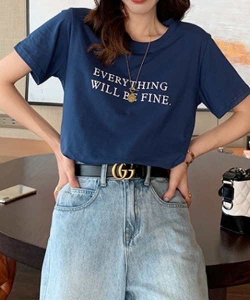COCOMOMO(ココモモ)の「ロゴTシャツ クルーネック半袖T コットン100%(Tシャツ/カットソー・レディース・ブラック/ホワイト/ブラウン/ピンク/ブルー/グレー・M/L)」の14枚目の写真