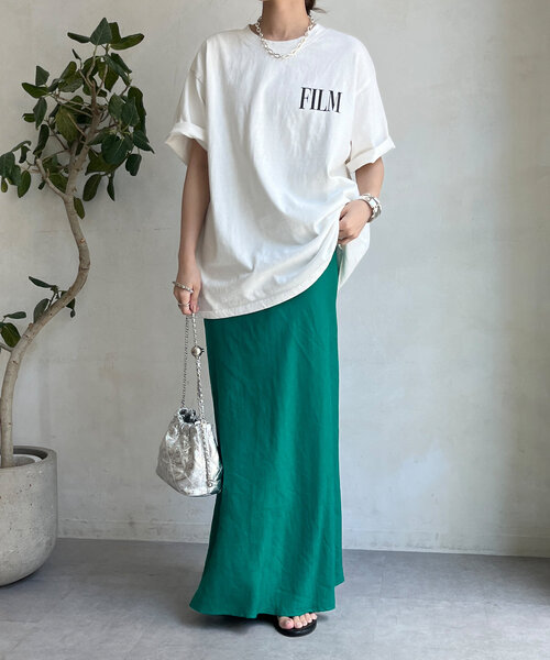 DouDou(ドゥドゥ)の「ピグメントロゴTEE(Tシャツ/カットソー・レディース・チャコールグレー/オフホワイト/ブラウン・FREE)」の5枚目の写真