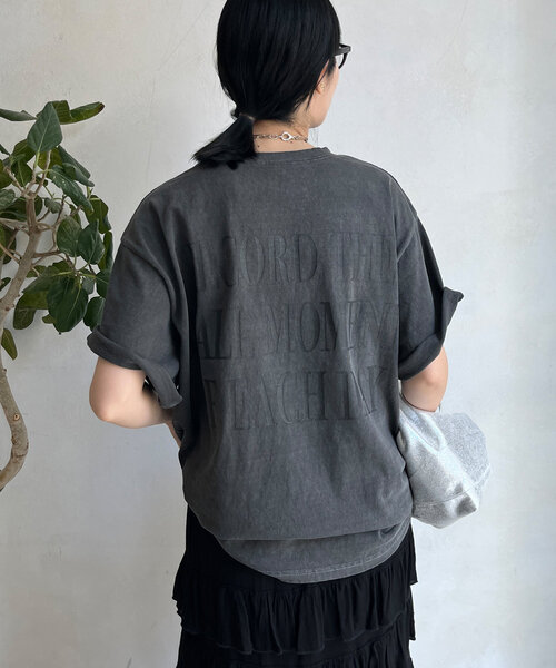 DouDou(ドゥドゥ)の「ピグメントロゴTEE(Tシャツ/カットソー・レディース・チャコールグレー/オフホワイト/ブラウン・FREE)」の22枚目の写真