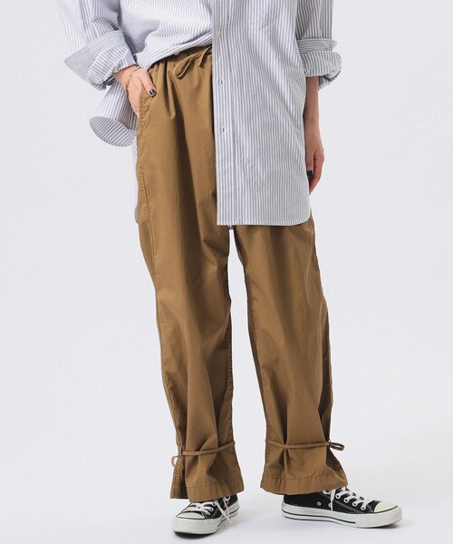 BEAMS BOY（ビームスボーイ）の「コットン ミリタリー パンツ（その他パンツ・レディース・ベージュ/オリーブ・ONE SIZE）」の6枚目の写真