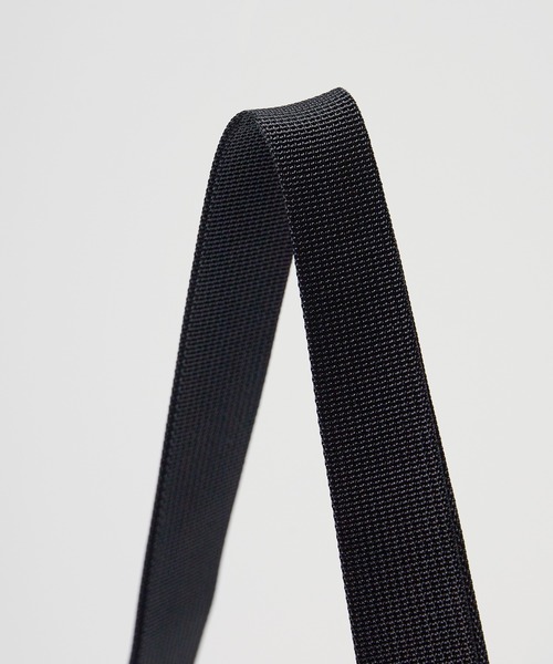 KELTY(ケルティ)の「KELTY/ケルティ RECTANGLE ZIP SHOULDER ショルダーバッグ ワンポイント ロゴ ショルダーポーチ(ショルダーバッグ・メンズ・キャメル/ネイビー/ダークベージュ/ブラック・FREE)」の7枚目の写真