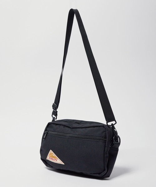 KELTY(ケルティ)の「KELTY/ケルティ RECTANGLE ZIP SHOULDER ショルダーバッグ ワンポイント ロゴ ショルダーポーチ(ショルダーバッグ・メンズ・キャメル/ネイビー/ダークベージュ/ブラック・FREE)」の17枚目の写真
