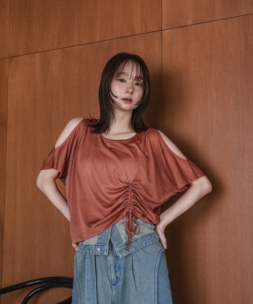 mideal（マイディール）の「cut design sheer t shirt / カットデザインシアーティーシャツ（Tシャツ/カットソー・レディース・テラコッタ/ブラウン/オフホワイト・FREE）」の3枚目の写真