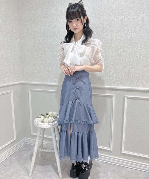 couture BY ROJITA(クチュールバイロジータ)の「ラッフルロングスカート(スカート・レディース・ピンクベージュ/ブラック/ブルー・FREE)」の5枚目の写真