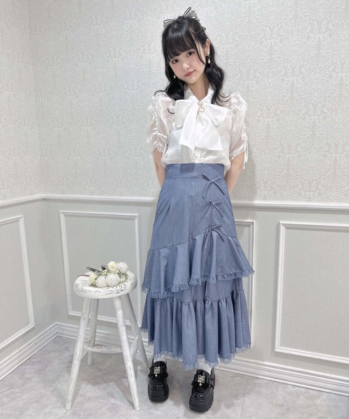 couture BY ROJITA(クチュールバイロジータ)の「ラッフルロングスカート(スカート・レディース・ピンクベージュ/ブラック/ブルー・FREE)」の4枚目の写真