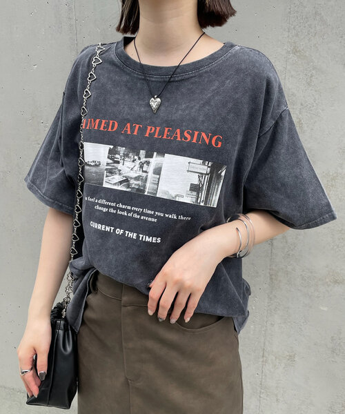mline（エムライン）の「[mline]PHOTO Tシャツ（Tシャツ/カットソー・レディース・グレー/チャコールグレー・FREE）」の6枚目の写真
