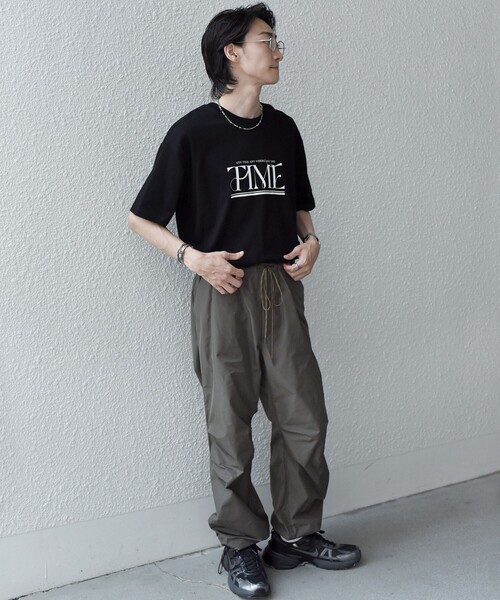 SHIPS any（シップス エニィ）の「SHIPS any: 〈洗濯機可能〉カラーミックスコード トラックパンツ ［a-nylon］(セットアップ対応)◇（その他パンツ・メンズ・ブラック/ベージュ/グレー・MEDIUM/LARGE）」の16枚目の写真