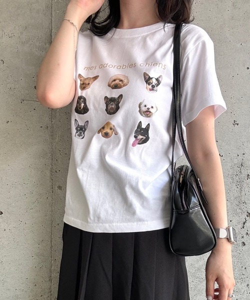 cuorequal(クオレコール)の「犬いっぱい半袖タイトTシャツ(Tシャツ/カットソー・レディース・ネイビー/ベージュ・X-SMALL)」の14枚目の写真