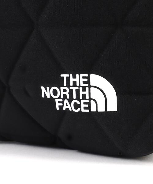 THE NORTH FACE(ザノースフェイス)の「THE NORTH FACE(ザ・ノース・フェイス)Geoface Pouch ジオフェイスポーチ NM32356(トートバッグ・メンズ・グレー/ブラック/カーキ/アイボリー・F)」の13枚目の写真