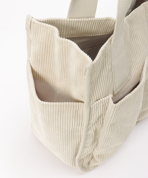 ikka(イッカ)の「コーデュロイビッグトートバッグ(トートバッグ・レディース・ブラック/オフホワイト/グレー・FREE)」の8枚目の写真