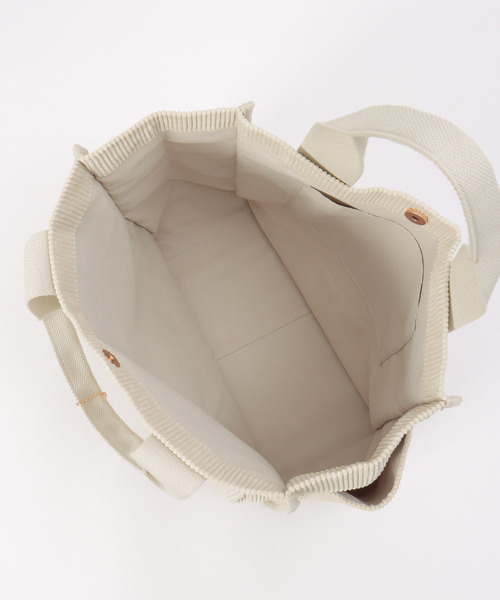 ikka(イッカ)の「コーデュロイビッグトートバッグ(トートバッグ・レディース・ブラック/オフホワイト/グレー・FREE)」の11枚目の写真