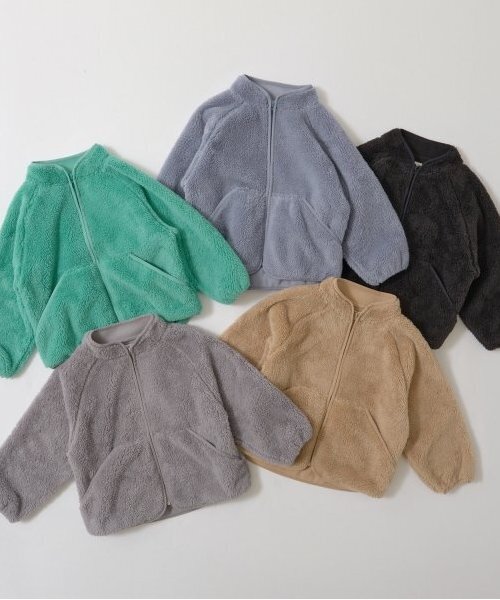 b・ROOM（ビールーム）の「【万能アウター】ジップアップボアジャケット（ブルゾン・キッズ・ベージュ/モスグリーン/ライトグレー/ブルーグレー/ブラック・100cm/110cm/120cm/130cm/140cm/150cm）」の17枚目の写真