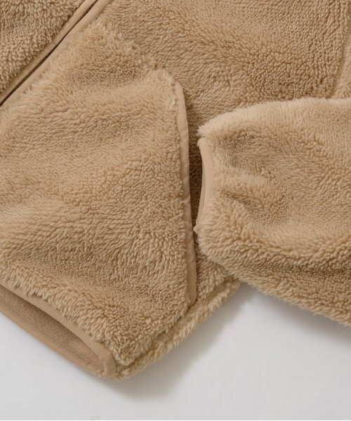 b・ROOM（ビールーム）の「【万能アウター】ジップアップボアジャケット（ブルゾン・キッズ・ベージュ/モスグリーン/ライトグレー/ブルーグレー/ブラック・100cm/110cm/120cm/130cm/140cm/150cm）」の19枚目の写真