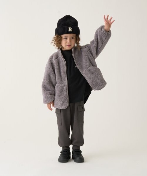 b・ROOM（ビールーム）の「【万能アウター】ジップアップボアジャケット（ブルゾン・キッズ・ベージュ/モスグリーン/ライトグレー/ブルーグレー/ブラック・100cm/110cm/120cm/130cm/140cm/150cm）」の16枚目の写真