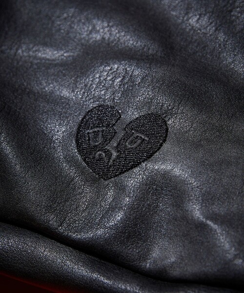 FREAK'S STORE（フリークスストア）の「Kurt Wu/カート ウー PU leather bag/ショルダーバック（ショルダーバッグ・メンズ・ブラウン/ブラック・ﾌﾘ-）」の4枚目の写真