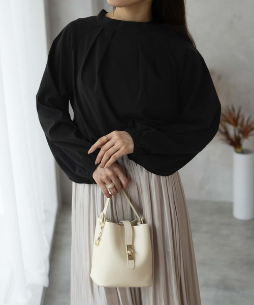 HusHusH（ハッシュアッシュ）の「HusHusH 2WAY ヴィンテージサテン プルオーバーブラウス（シャツ/ブラウス・レディース・グレイッシュベージュ/ブラック/サックスブルー系・M/L）」の8枚目の写真