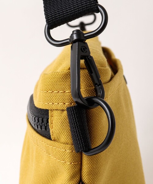 DANTON（ダントン）の「【DANTON/ダントン】PALAIS GARNIER サコッシュバッグ（ショルダーバッグ・メンズ・チャコールグレー/マスタード/グレイッシュベージュ/ブラック・FREE）」の9枚目の写真