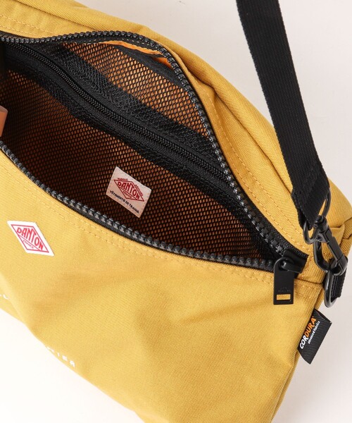 DANTON（ダントン）の「【DANTON/ダントン】PALAIS GARNIER サコッシュバッグ（ショルダーバッグ・メンズ・チャコールグレー/マスタード/グレイッシュベージュ/ブラック・FREE）」の13枚目の写真