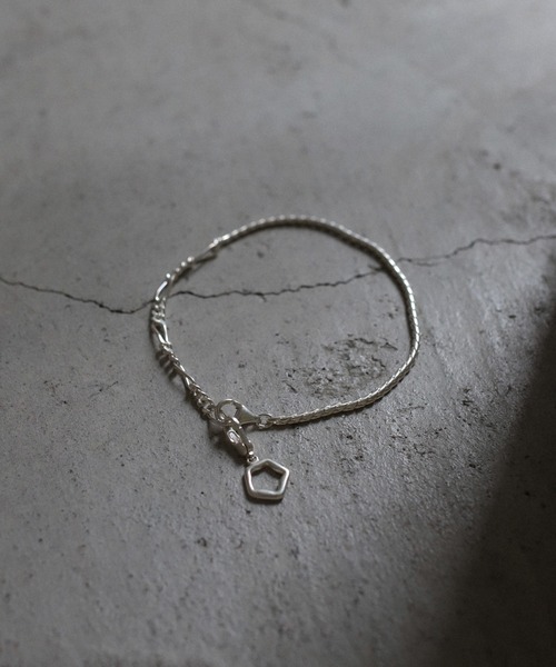 TEN.（テン）の「SILVER925 シェードコンビチェーンブレスレット SV-S