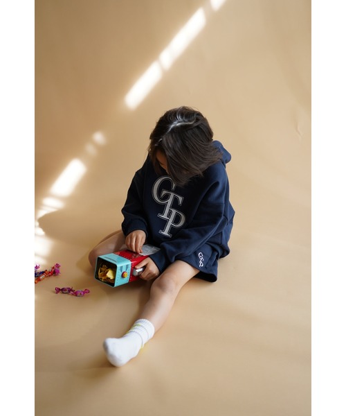Catchup(ケチャップ)の「【Catchup】ワッペンパーカー(Tシャツ/カットソー・キッズ・ネイビー/グリーン/オフホワイト・90㎝/100㎝/110㎝/120㎝/130㎝/140㎝/150cm)」の6枚目の写真